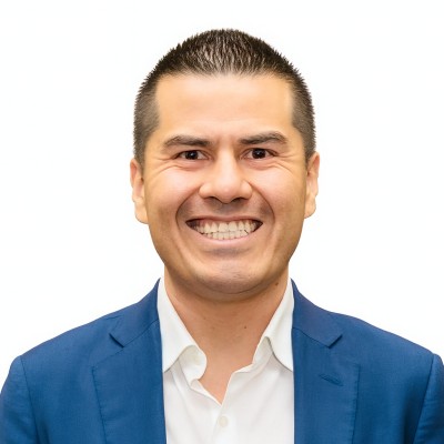 Juan Carlos Tacuba, Azka IT